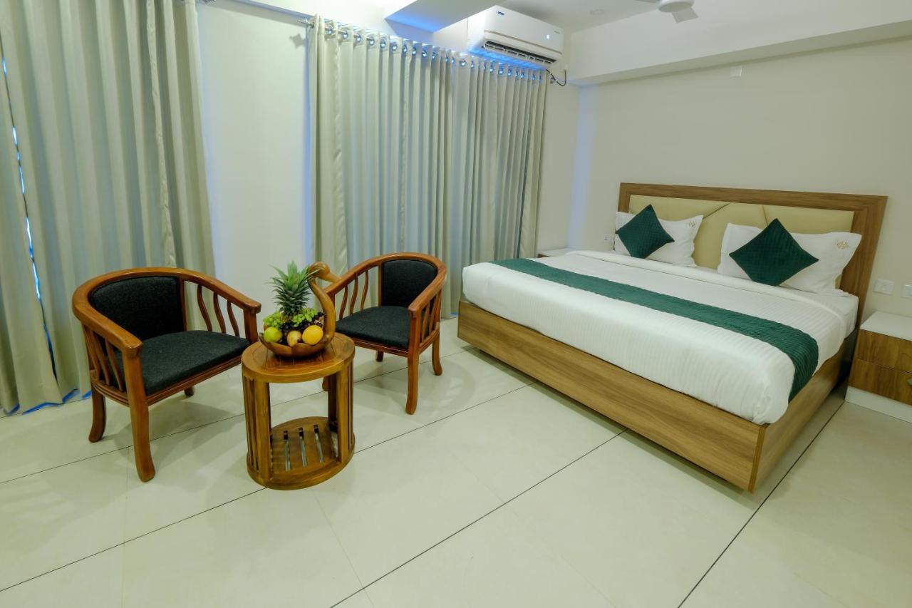 The Heartland Business Hotel, Trivandrum Thiruvananthapuram Exterior photo